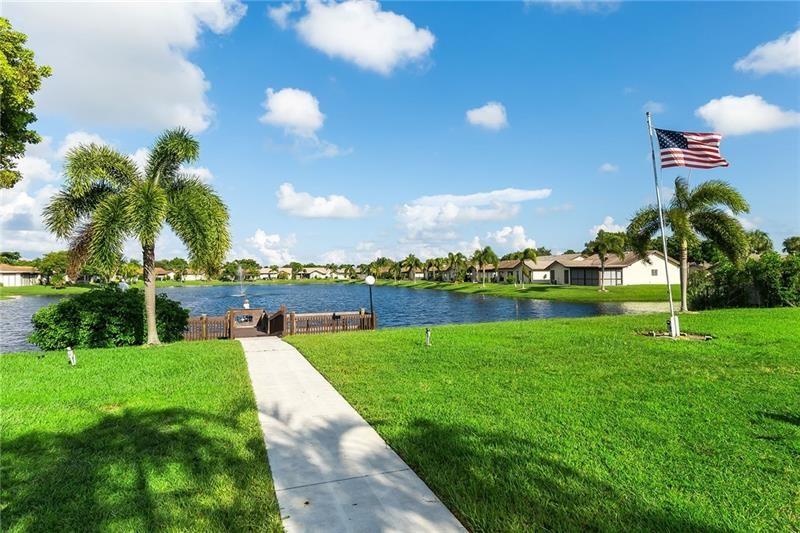 The Meadows Of Crystal La - Residential