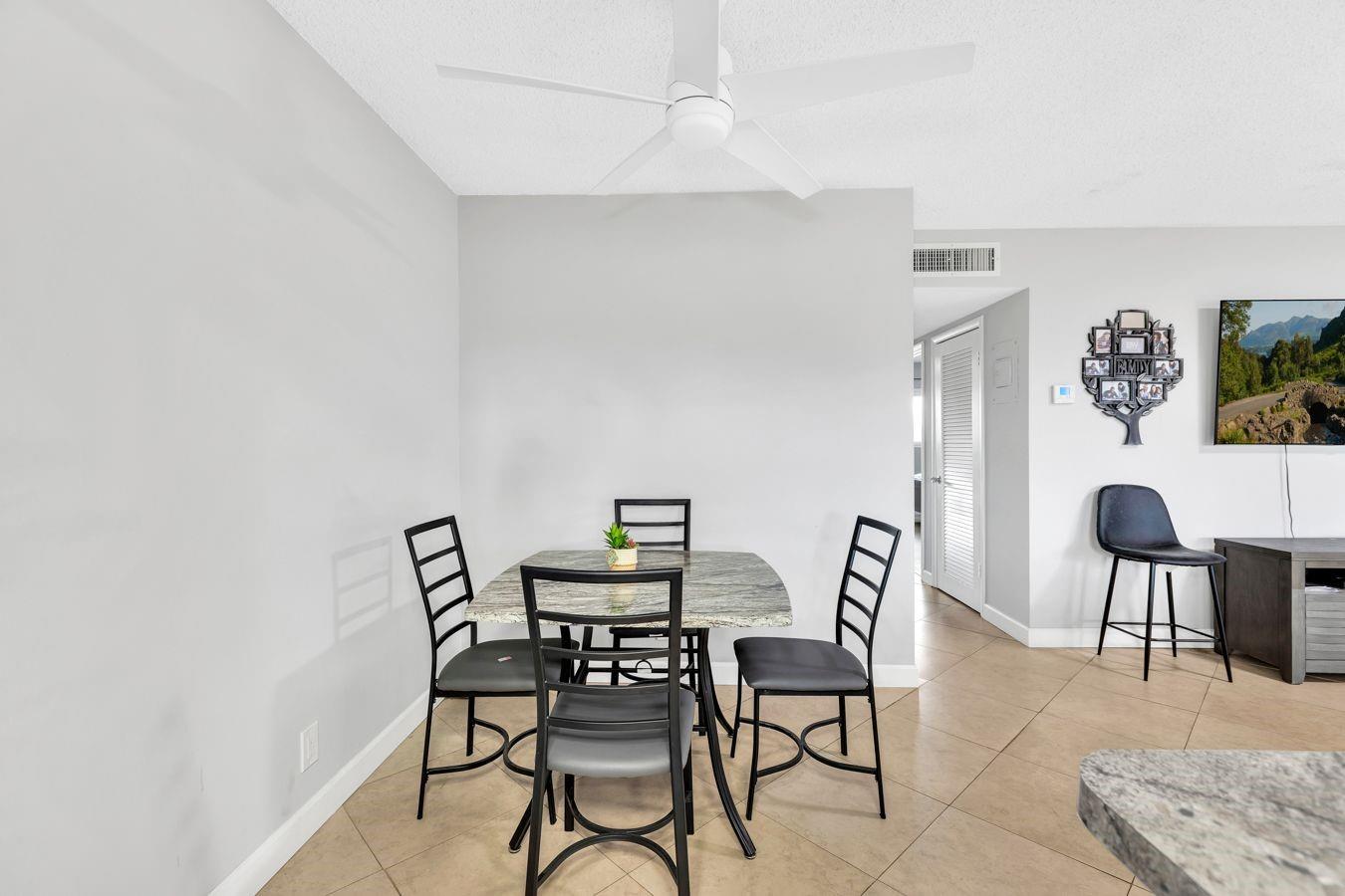 BEVERLY HILLS - Residential