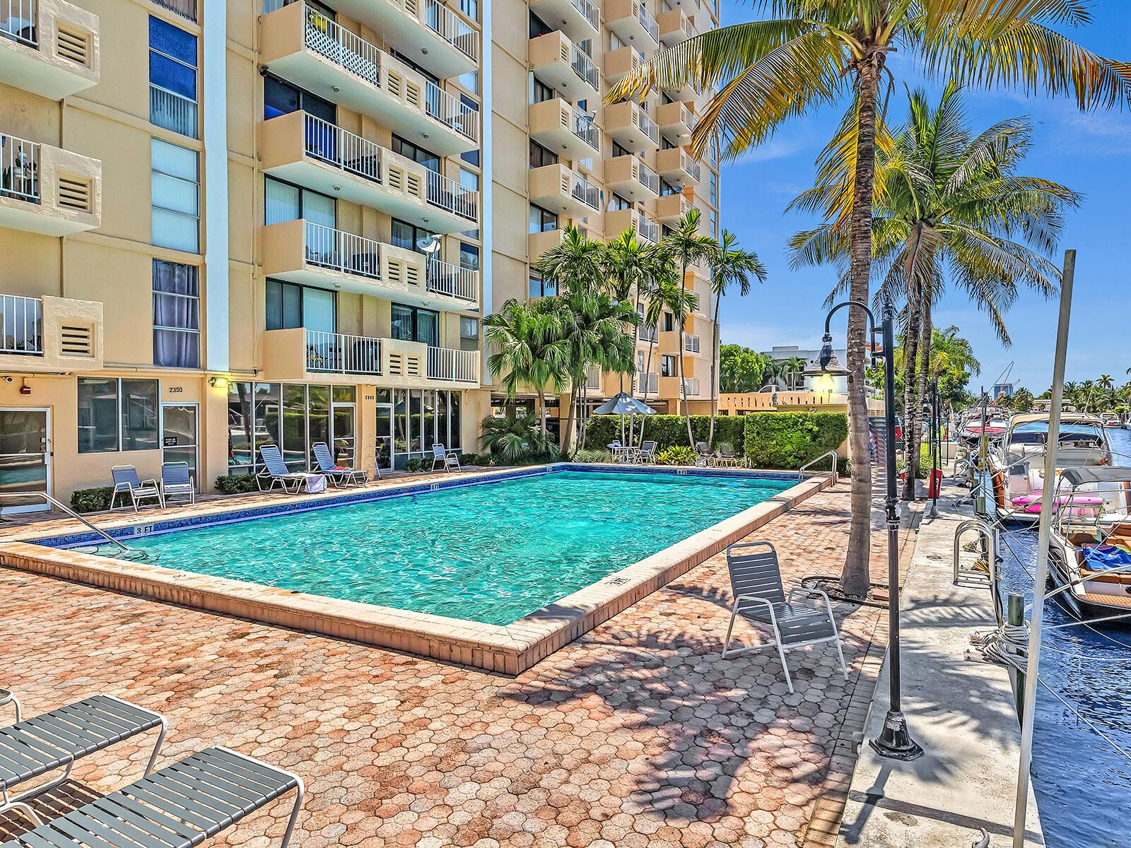 VECINO DEL MAR CONDO - Residential Lease