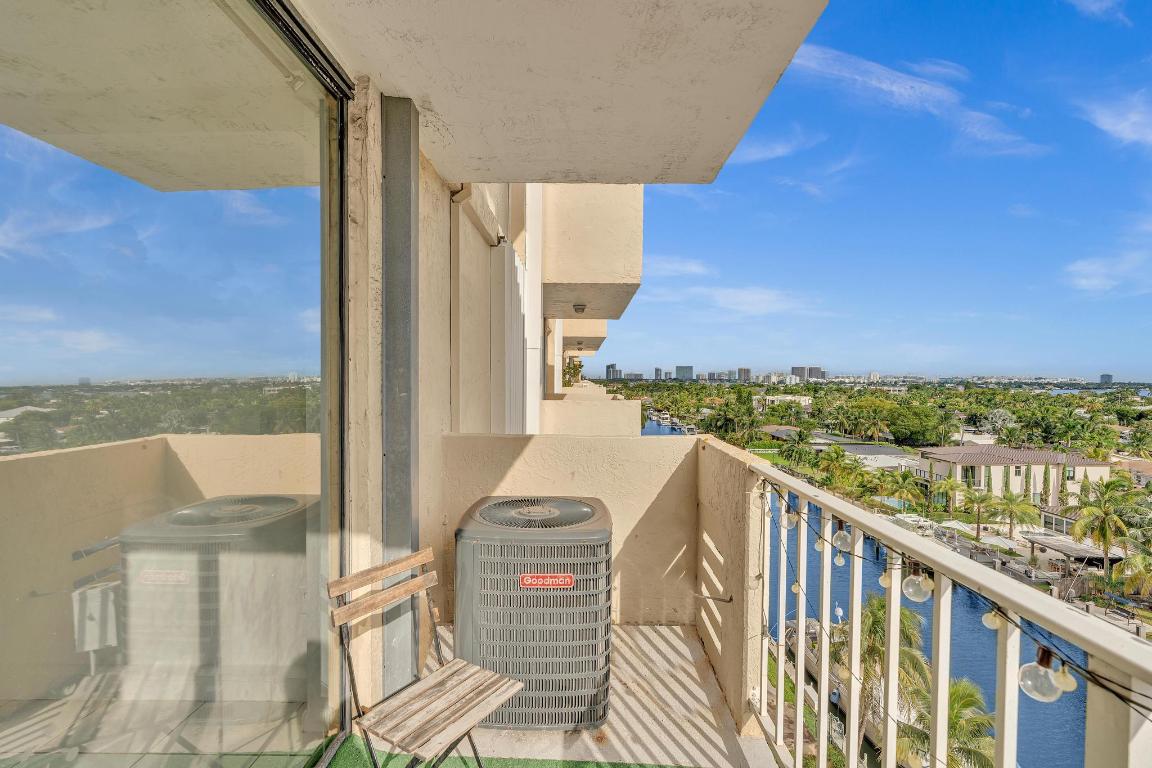 VECINO DEL MAR CONDO - Residential Lease