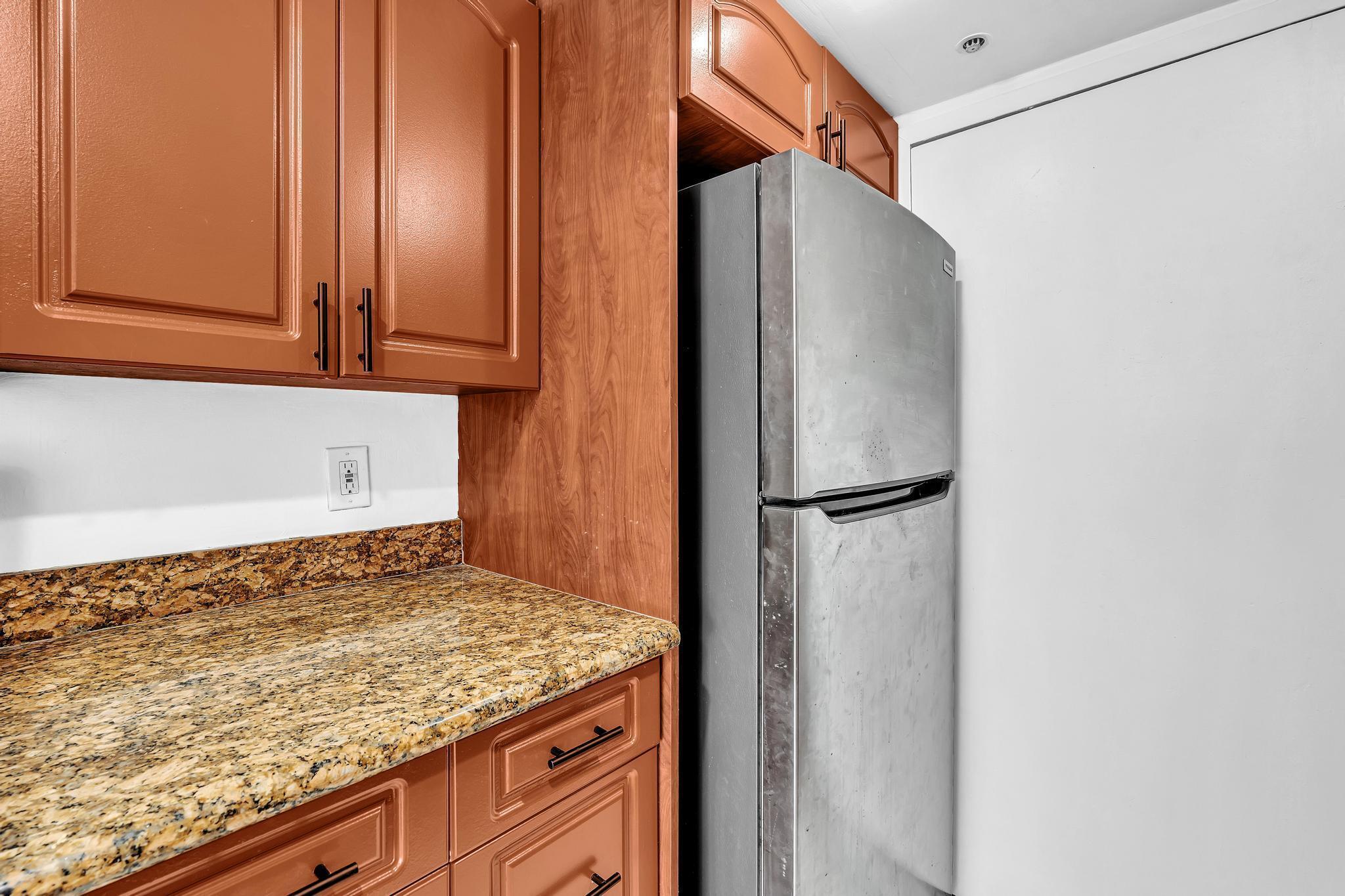 VECINO DEL MAR CONDO - Residential Lease