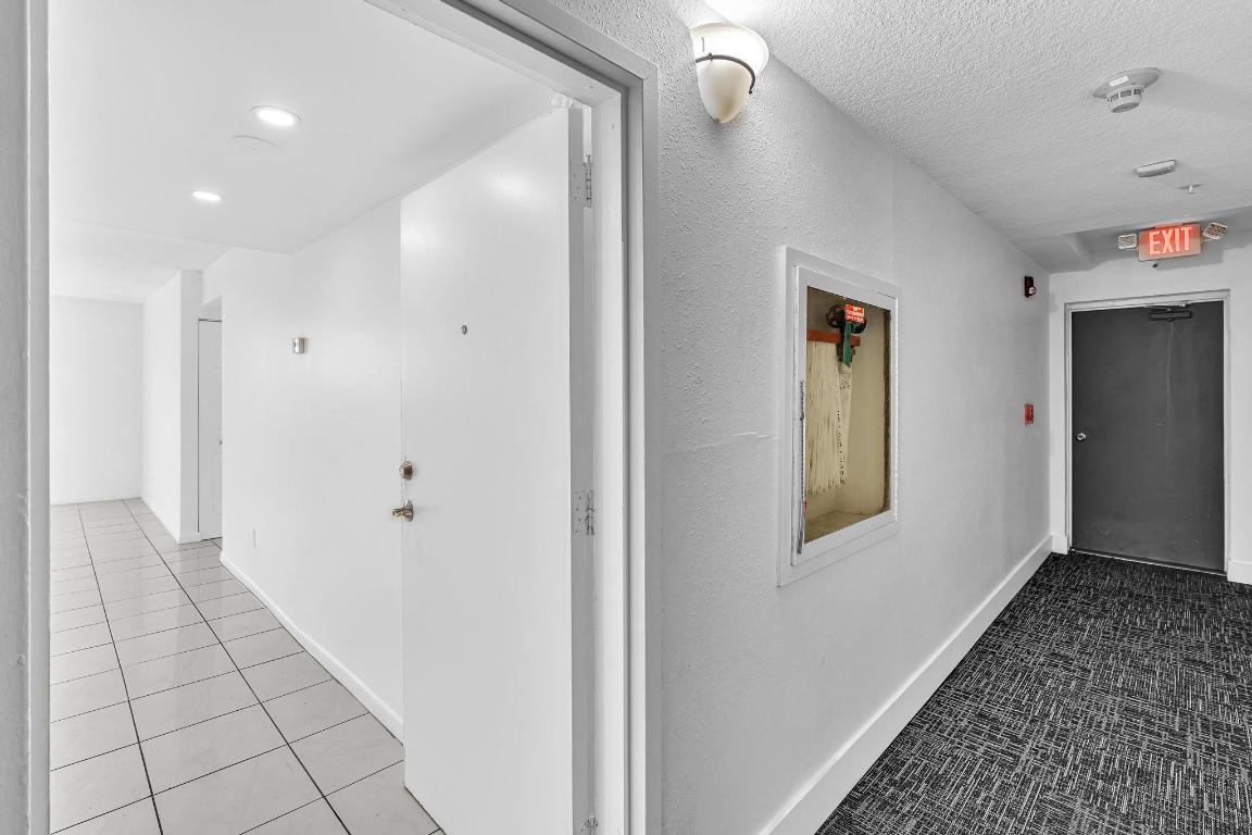 VECINO DEL MAR CONDO - Residential Lease