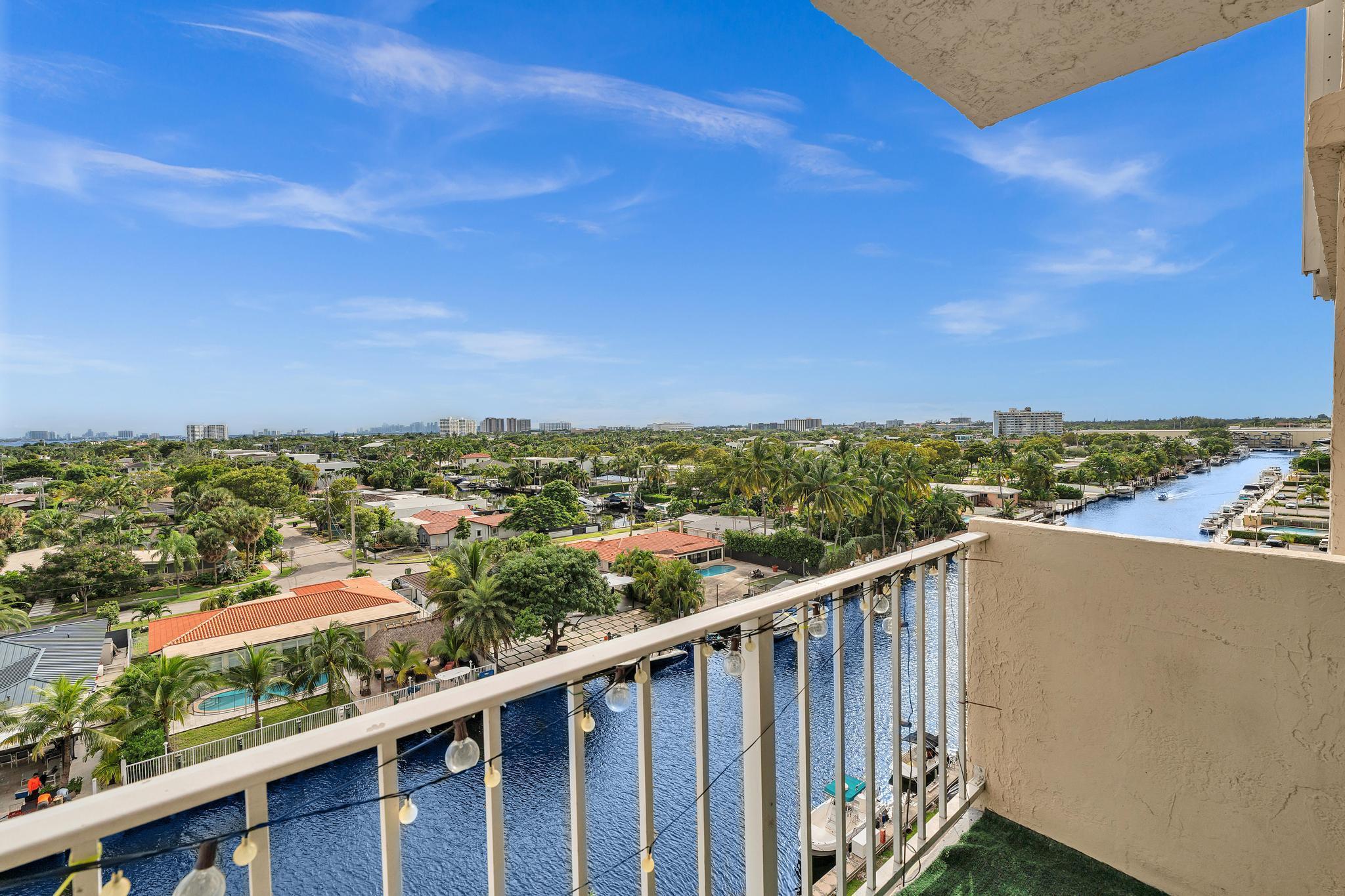VECINO DEL MAR CONDO - Residential Lease