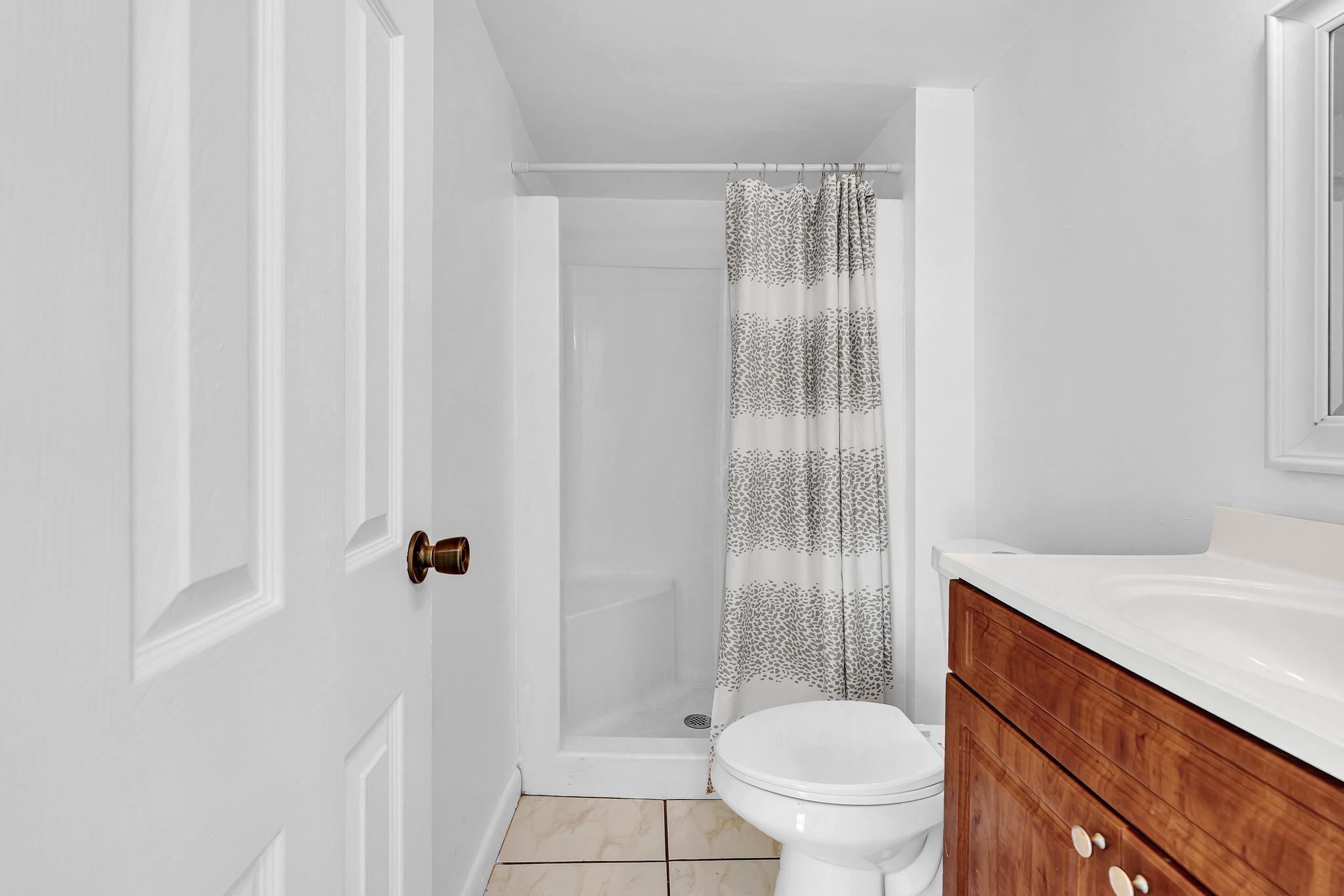 VECINO DEL MAR CONDO - Residential Lease