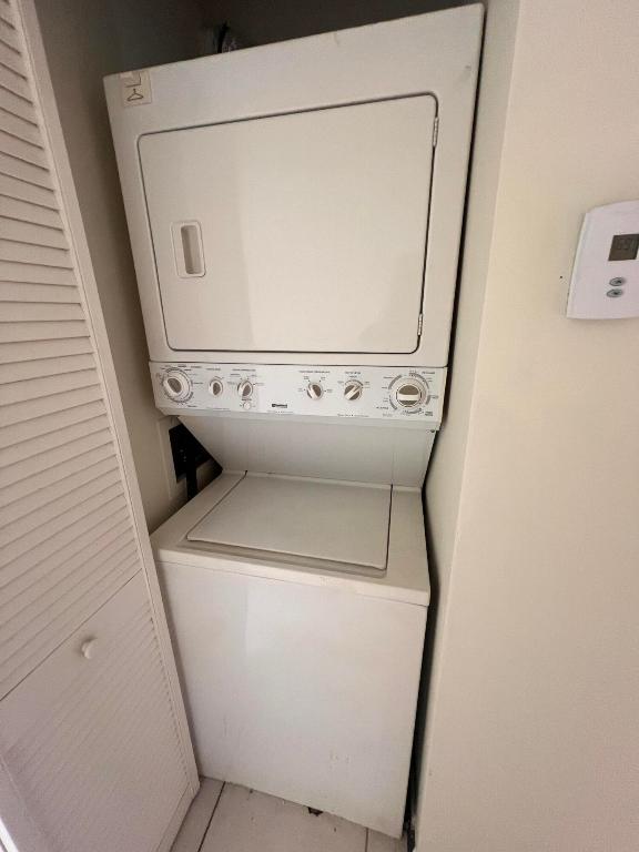 1111 Green Pine Boulevard C3