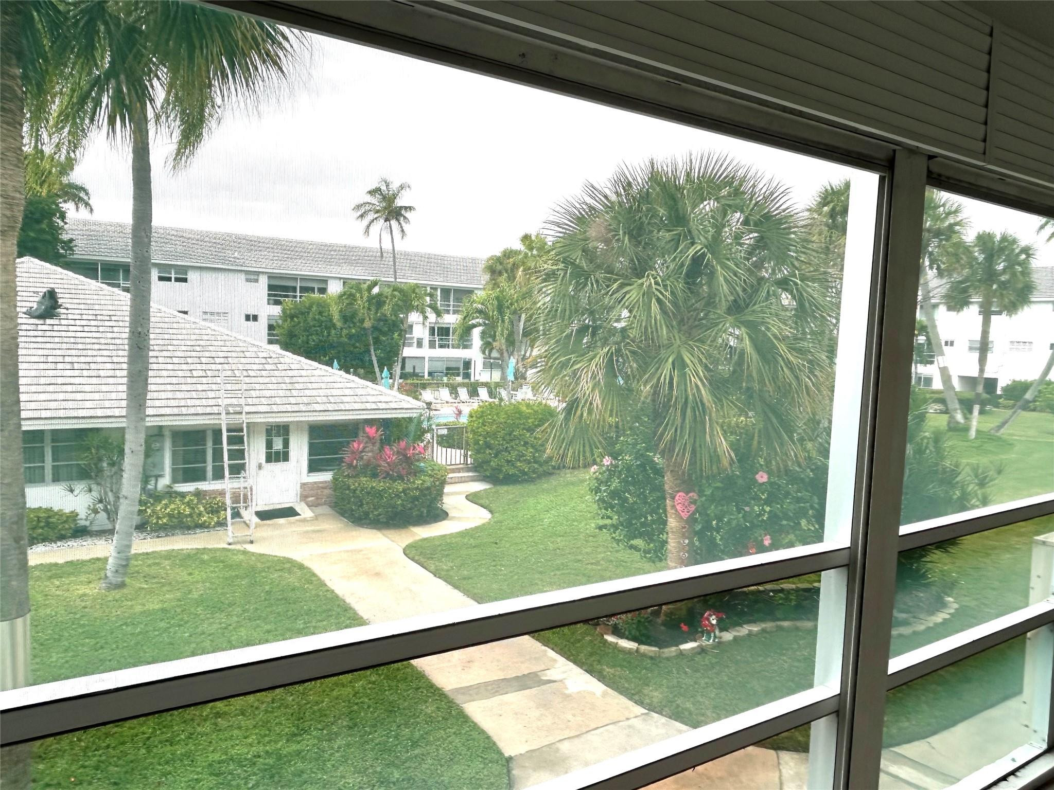 Lighthouse Point Gardens - Residential