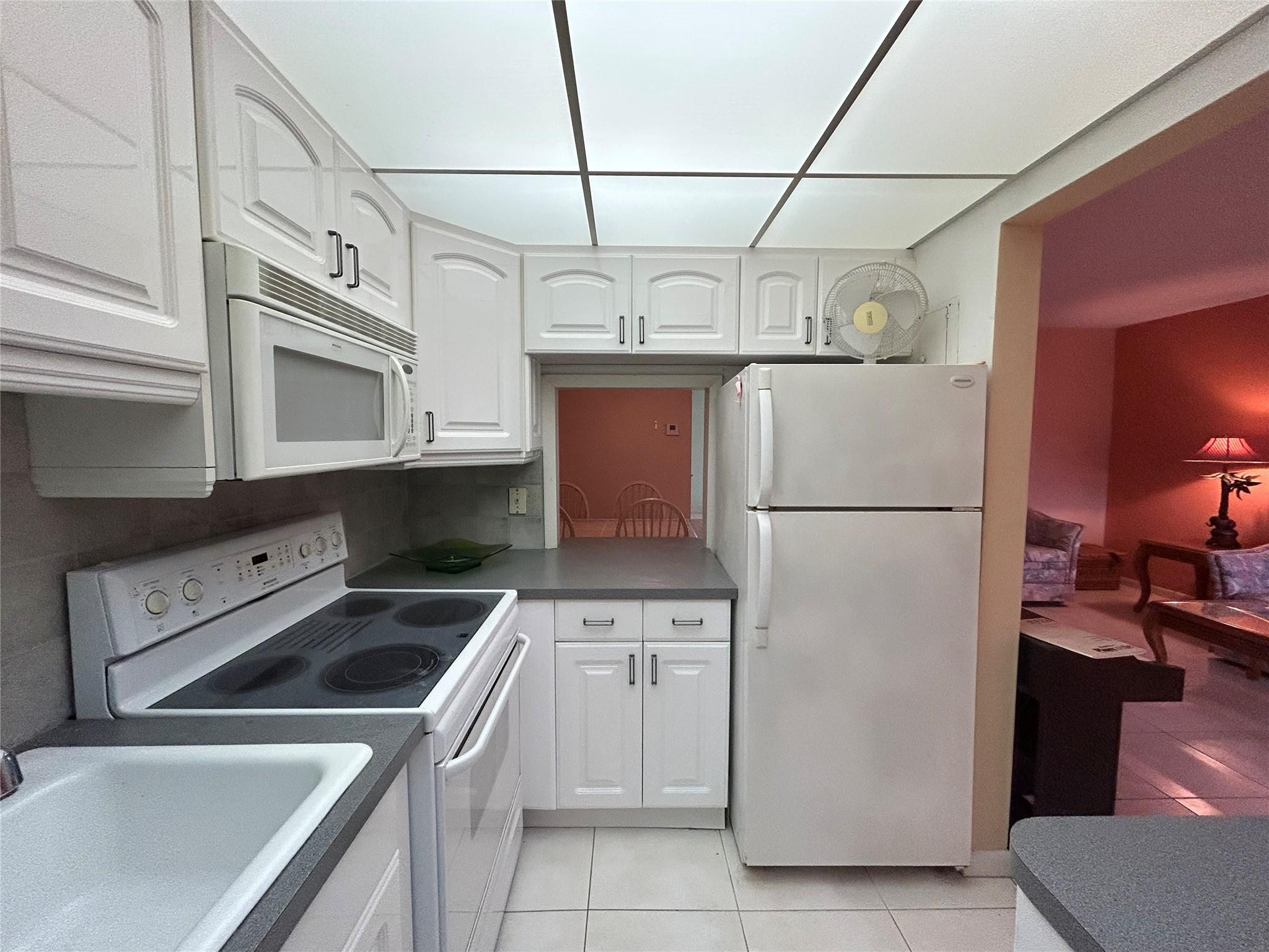 Lighthouse Point Gardens - Residential