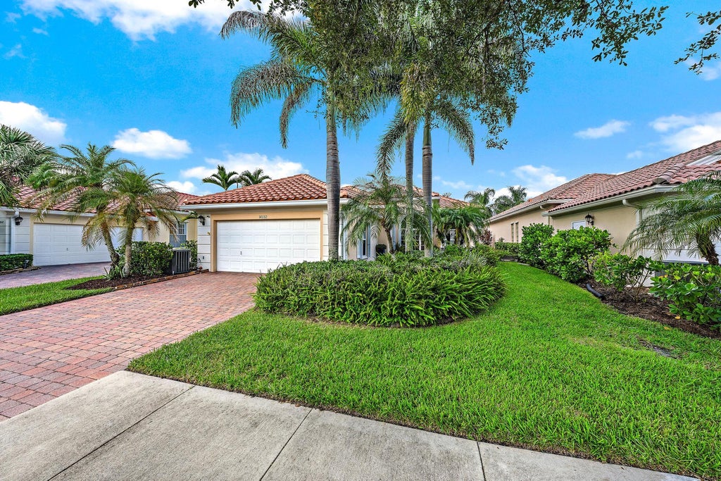 Photo of 9032 SE Eldorado Way, Hobe Sound, FL 33455 (MLS # B26075296)