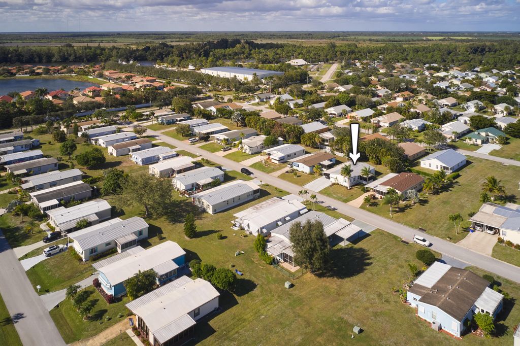 Photo of 2779 SW Olds Place, Stuart, FL 34997 (MLS # R11151382)