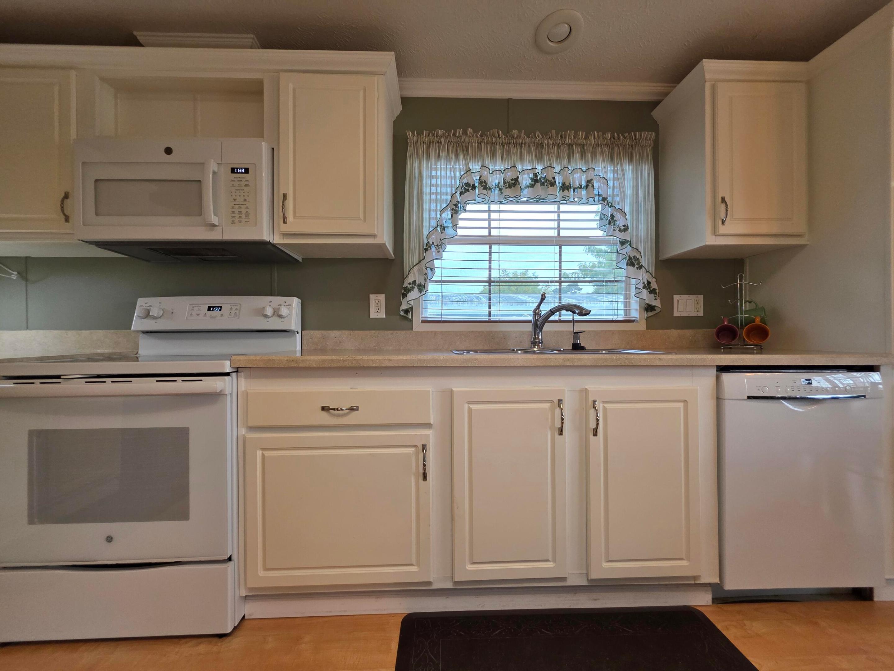 Maralago Cay - Residential