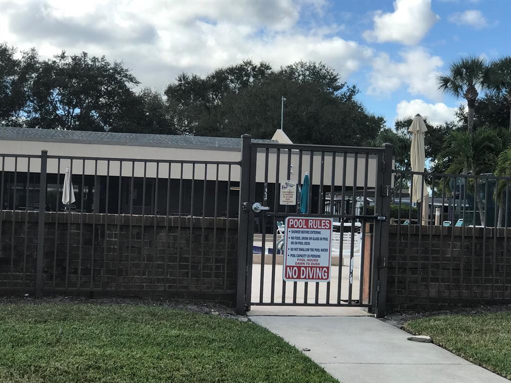 ST LUCIE FALLS - Residential