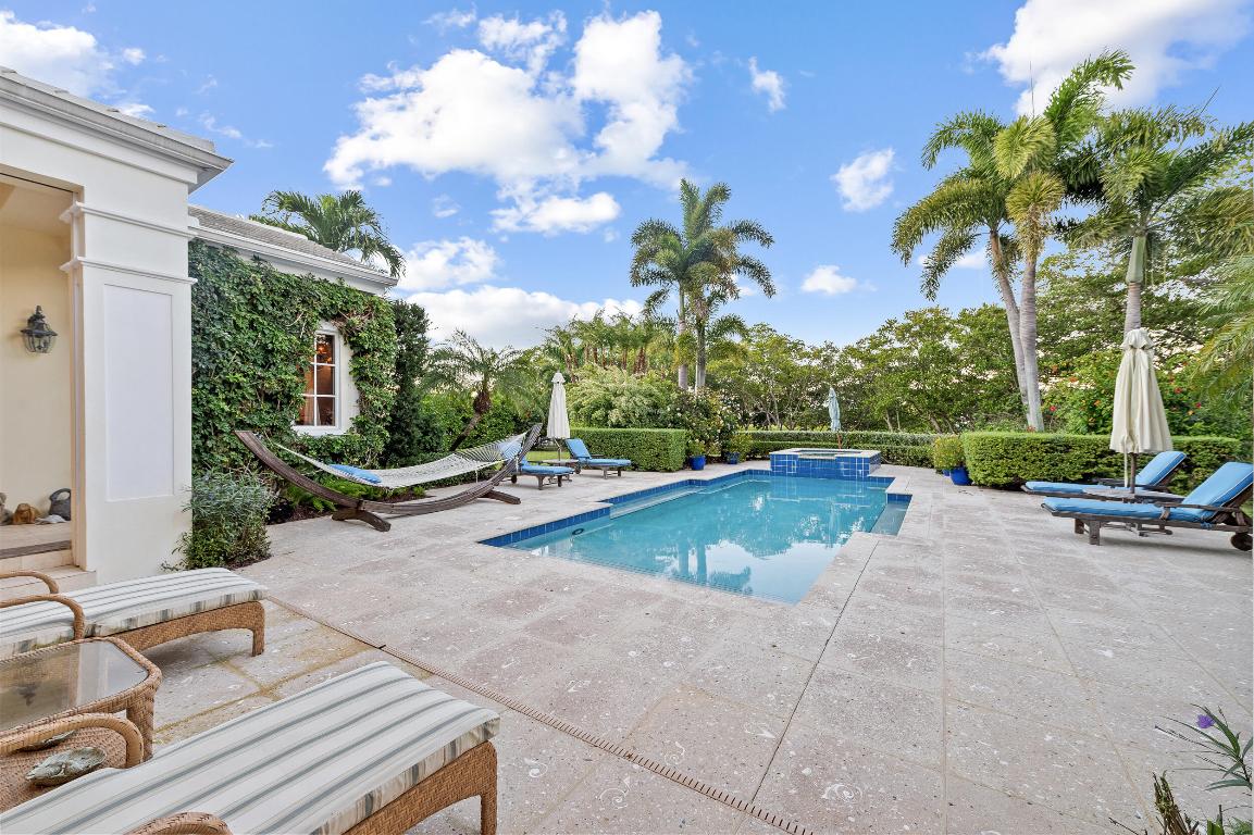 SAILFISH POINT - Residential