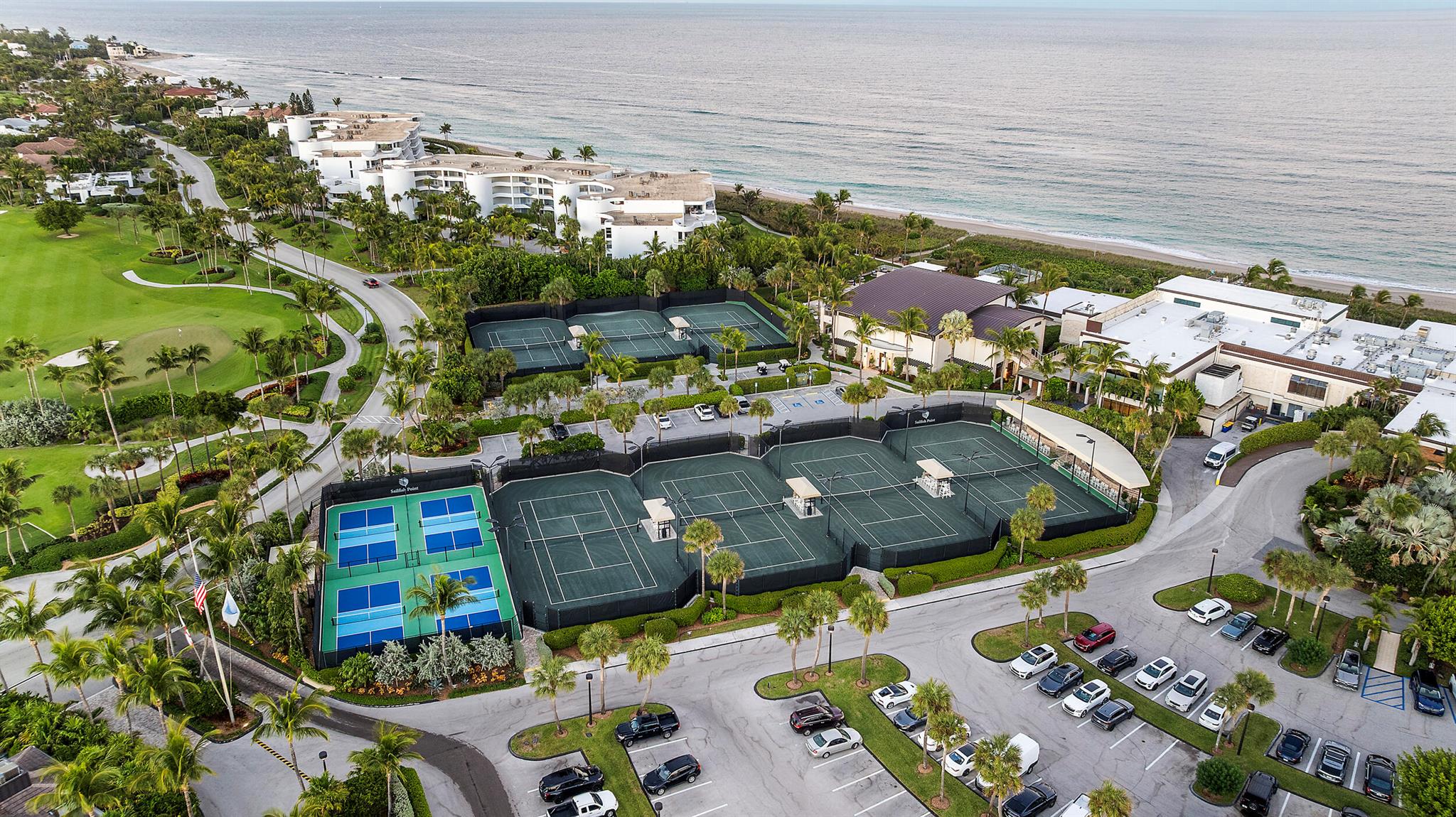 SAILFISH POINT - Residential