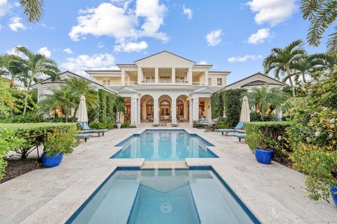 Photo of 6968 SE Harbor Circle, Stuart, FL 34996 (MLS # R11142055)