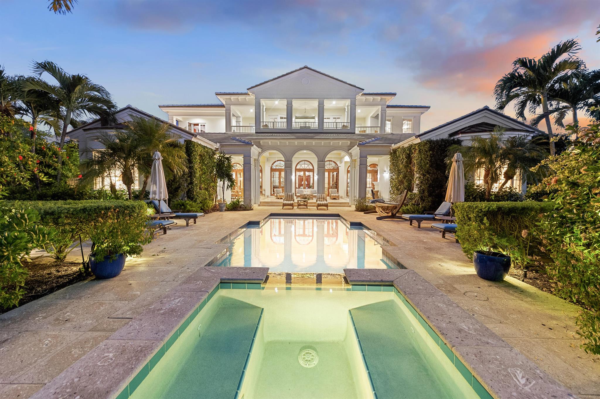 SAILFISH POINT - Residential