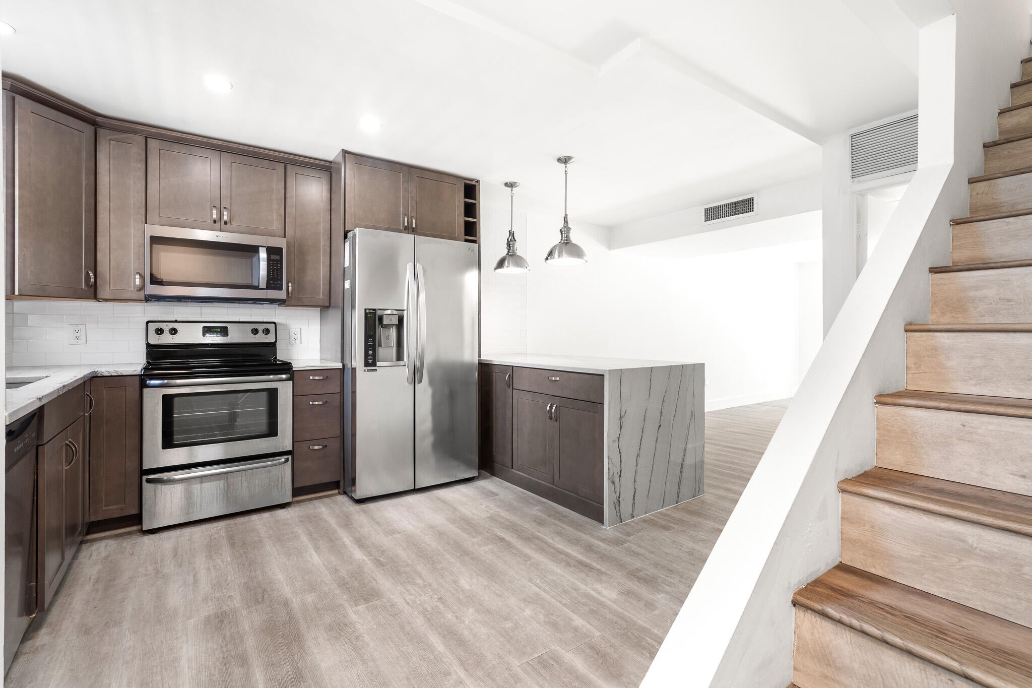 809 W Oakland Park Boulevard K1, Oakland Park FL 33311