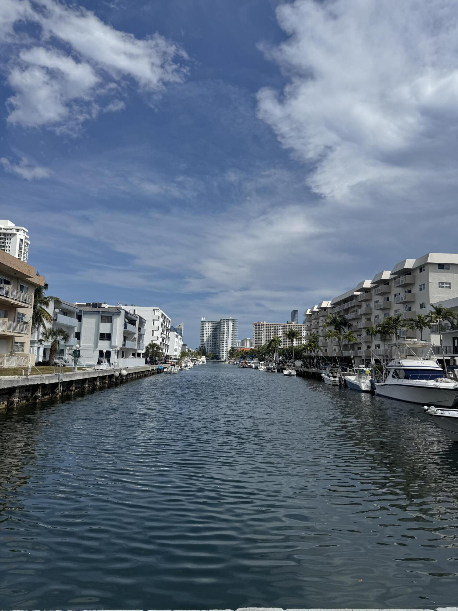 FLORENCE CONDO - Residential