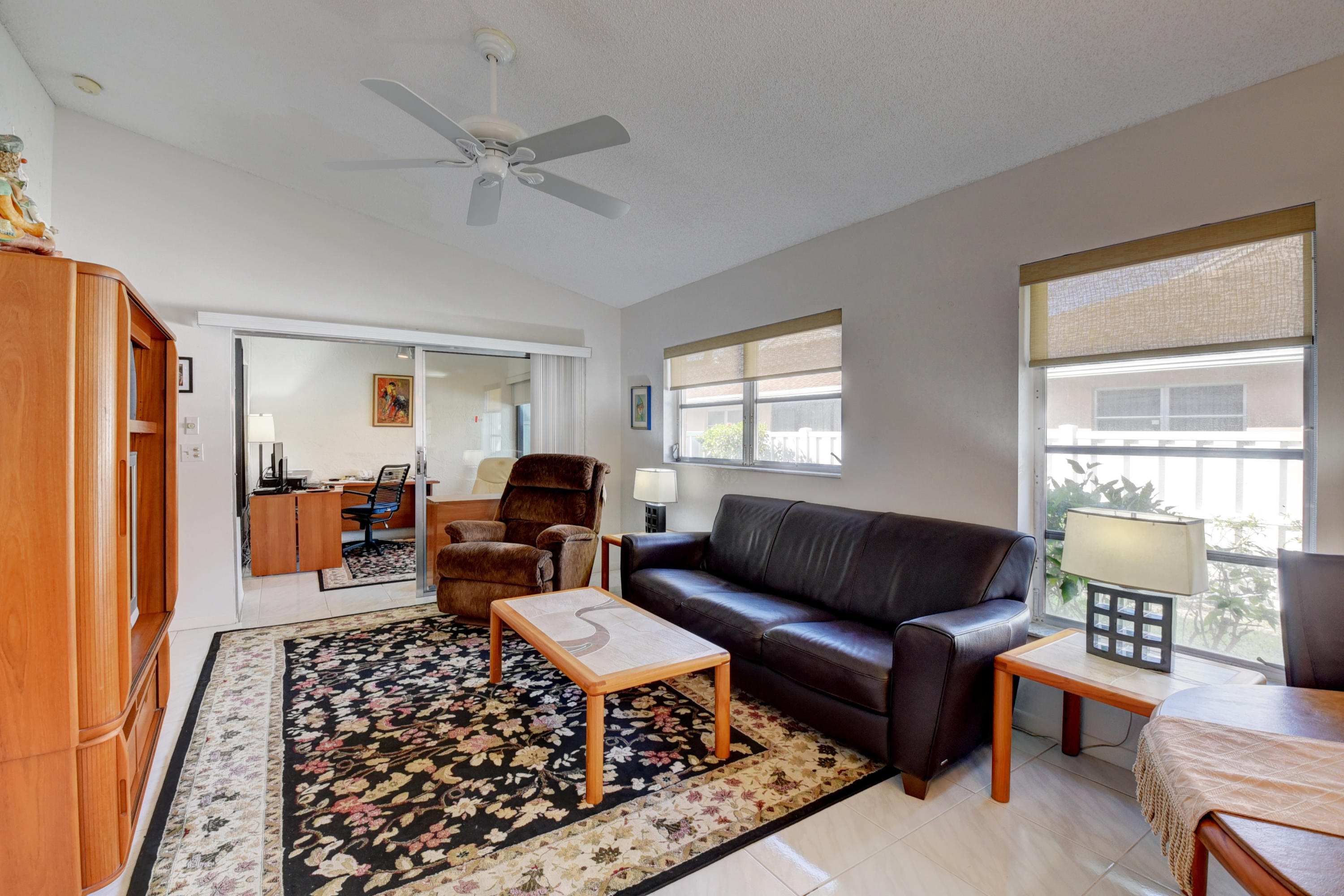 WHISPER WALK - Residential