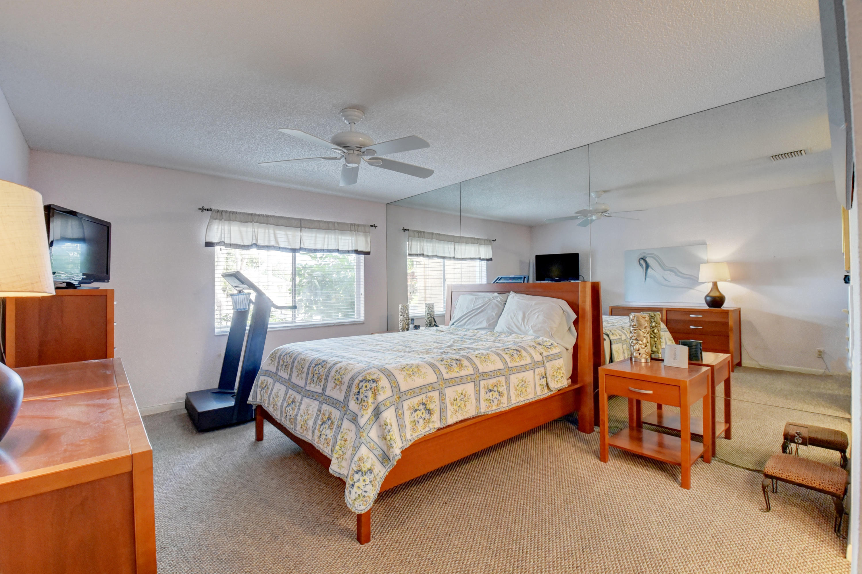 WHISPER WALK - Residential