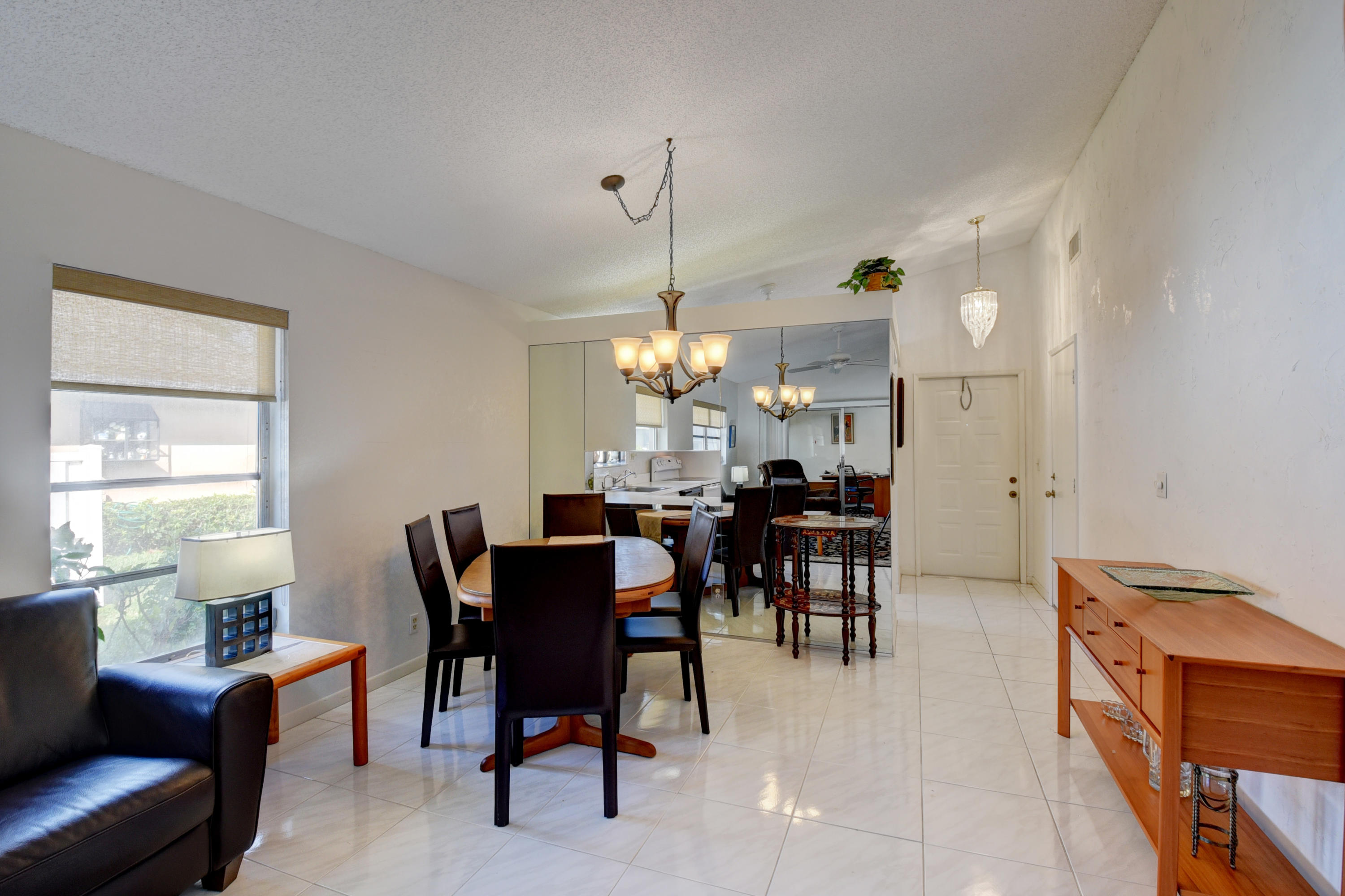 WHISPER WALK - Residential