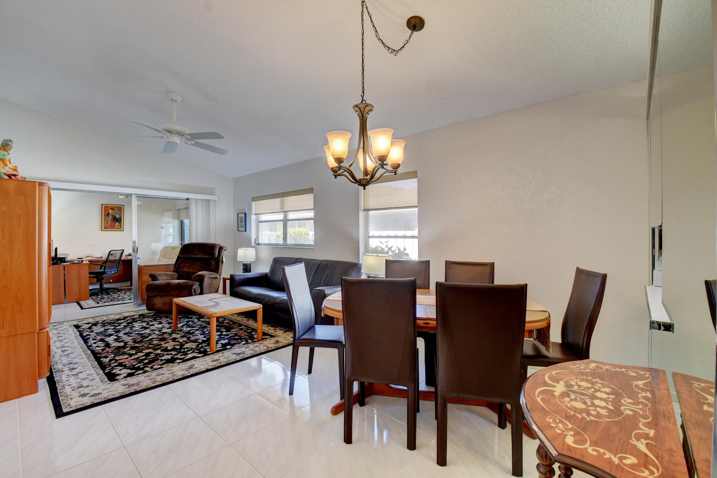 WHISPER WALK - Residential