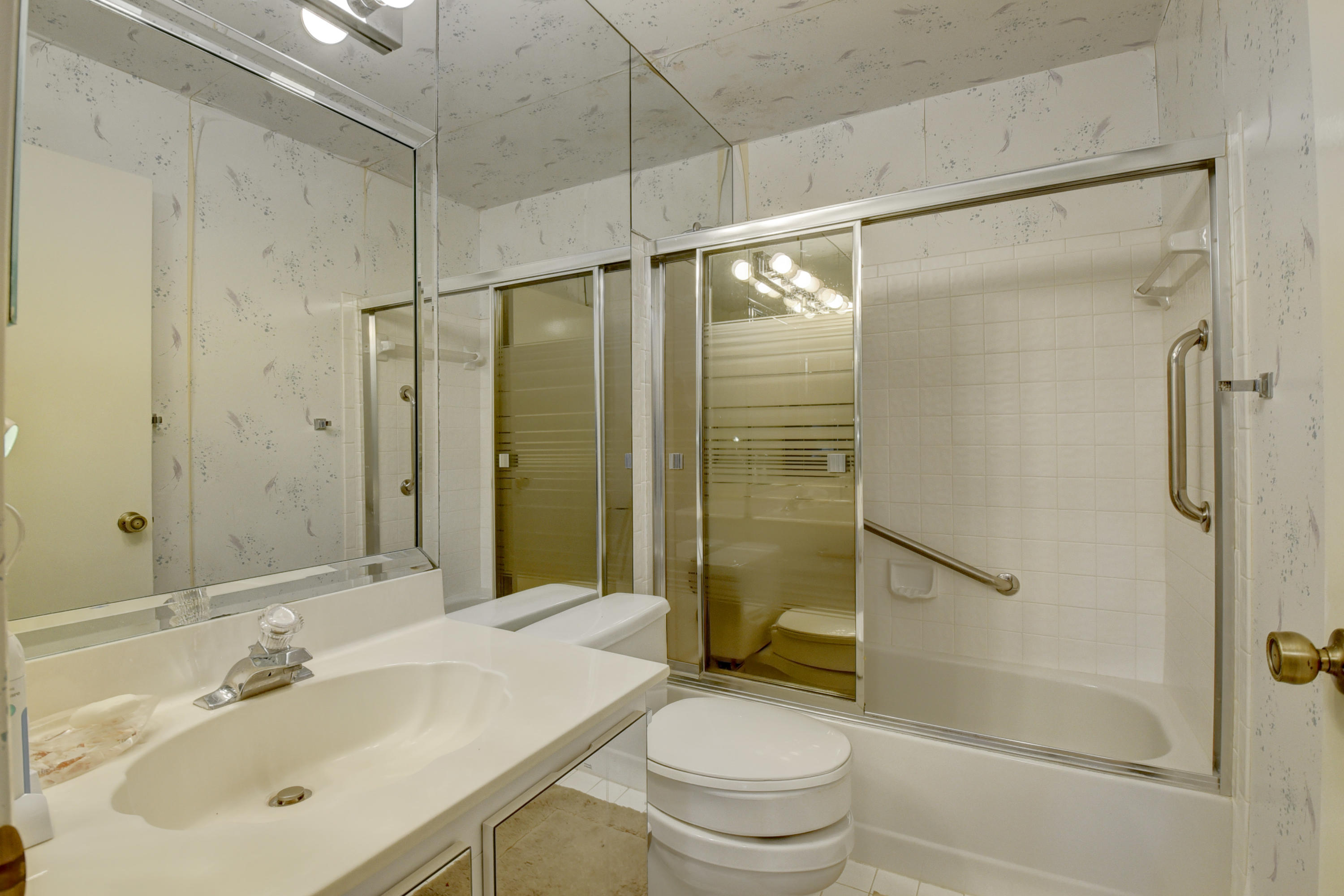 WHISPER WALK - Residential