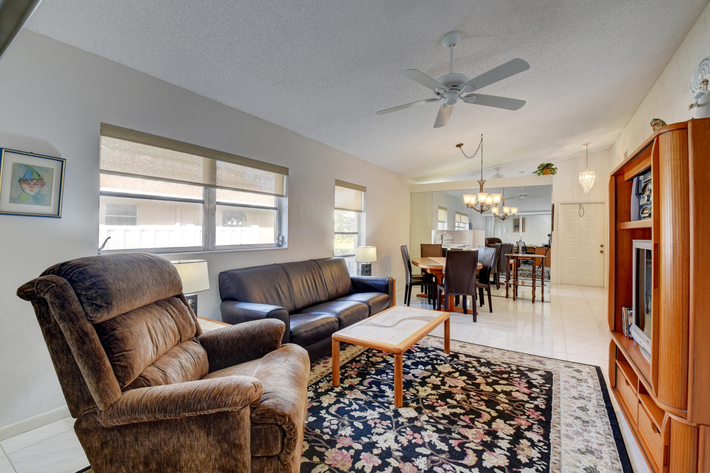 WHISPER WALK - Residential