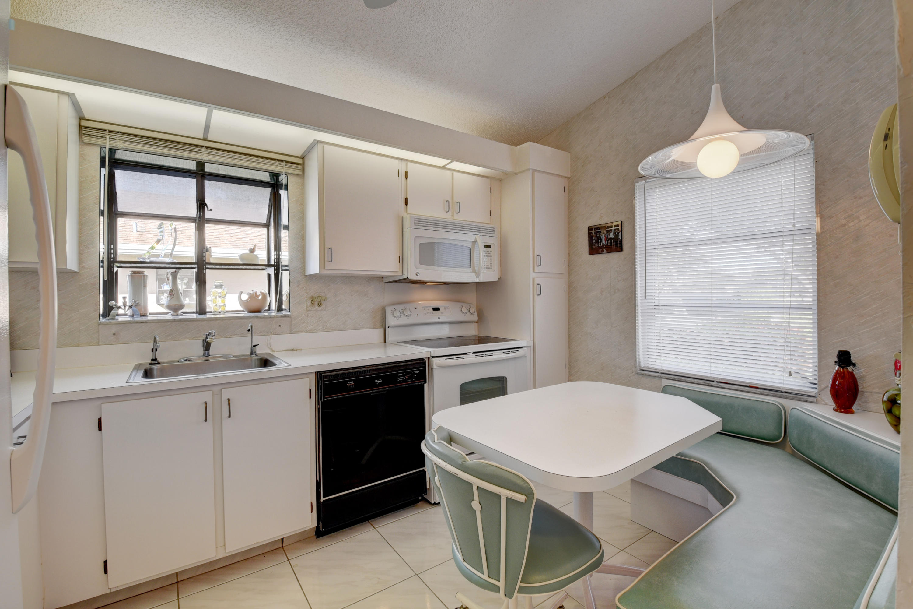 WHISPER WALK - Residential