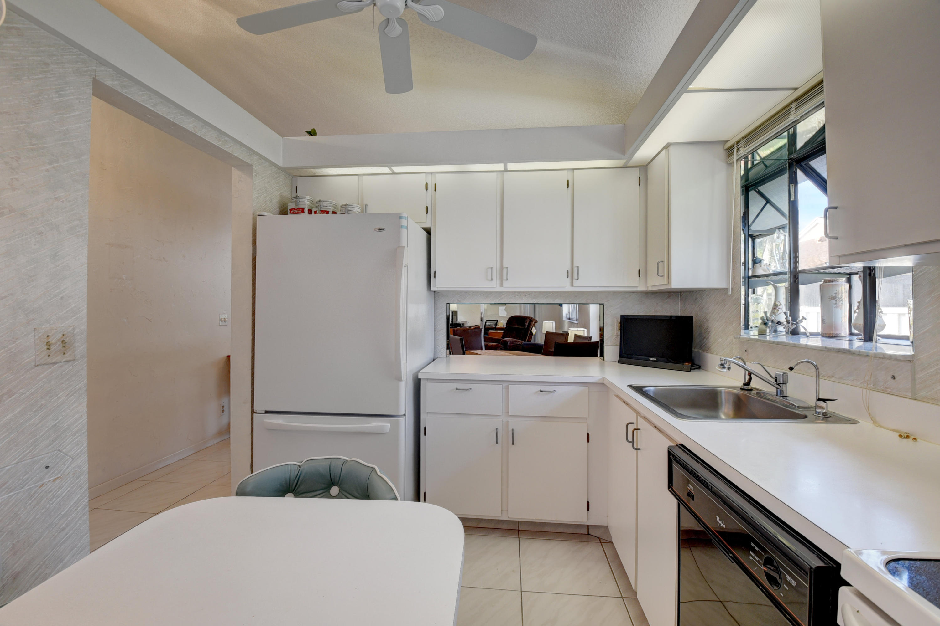 WHISPER WALK - Residential