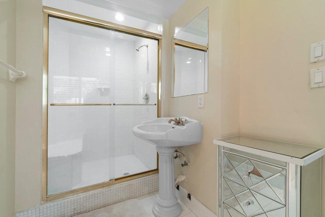 RAFALSKY MARK REPL IN - Residential Lease