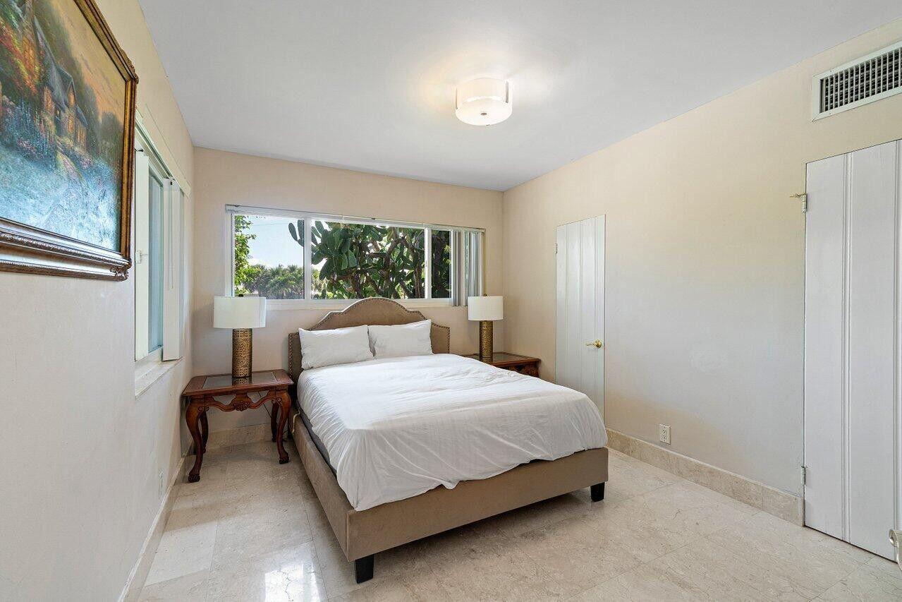 RAFALSKY MARK REPL IN - Residential Lease