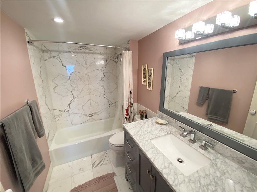 Marine Tower Condo - Residential Lease