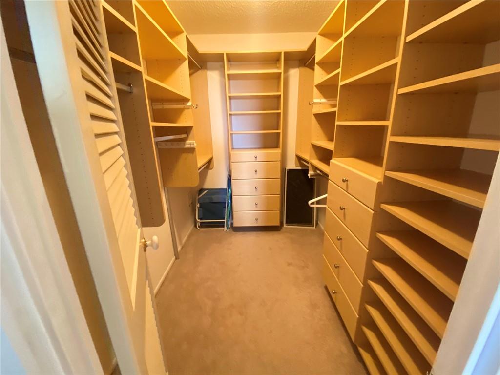 Marine Tower Condo - Residential Lease