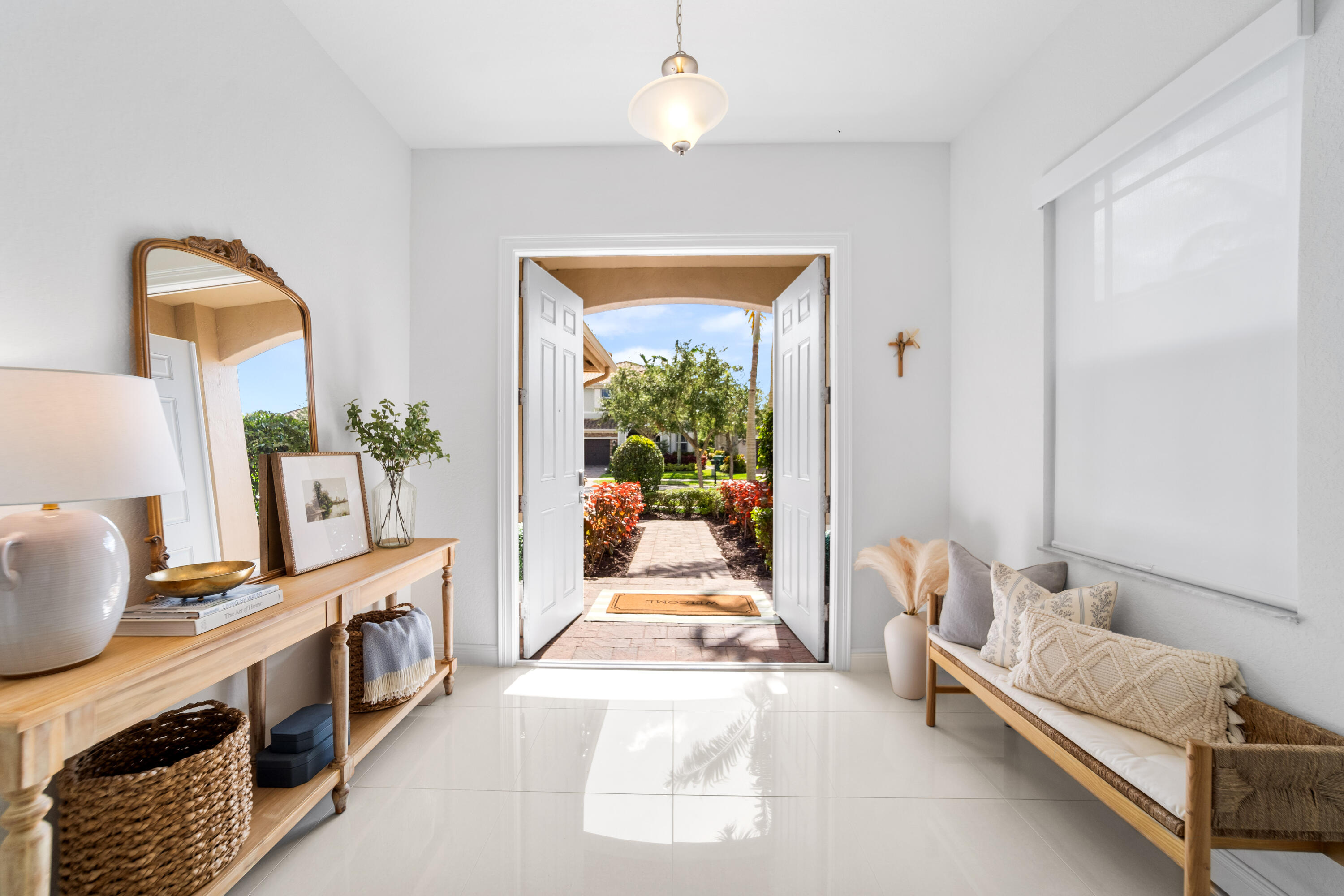 MIRALAGO - Residential