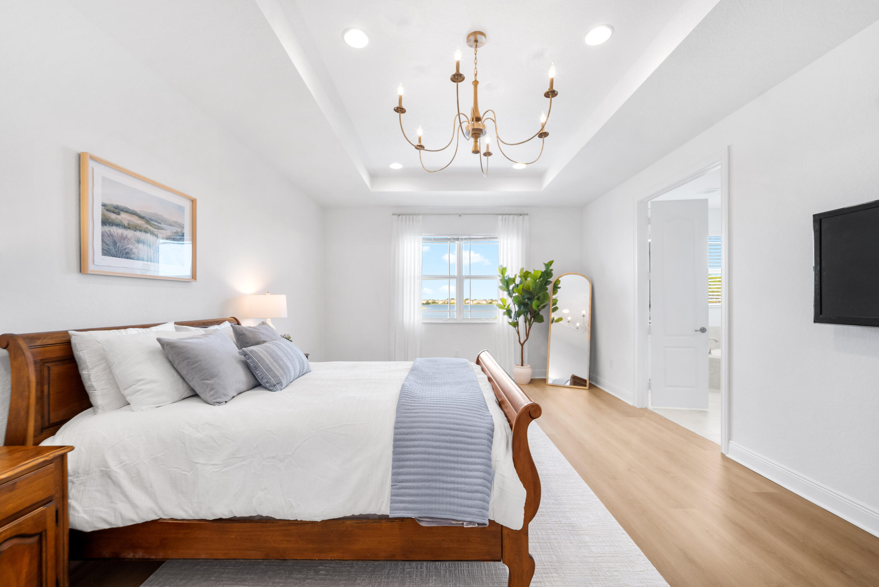 MIRALAGO - Residential