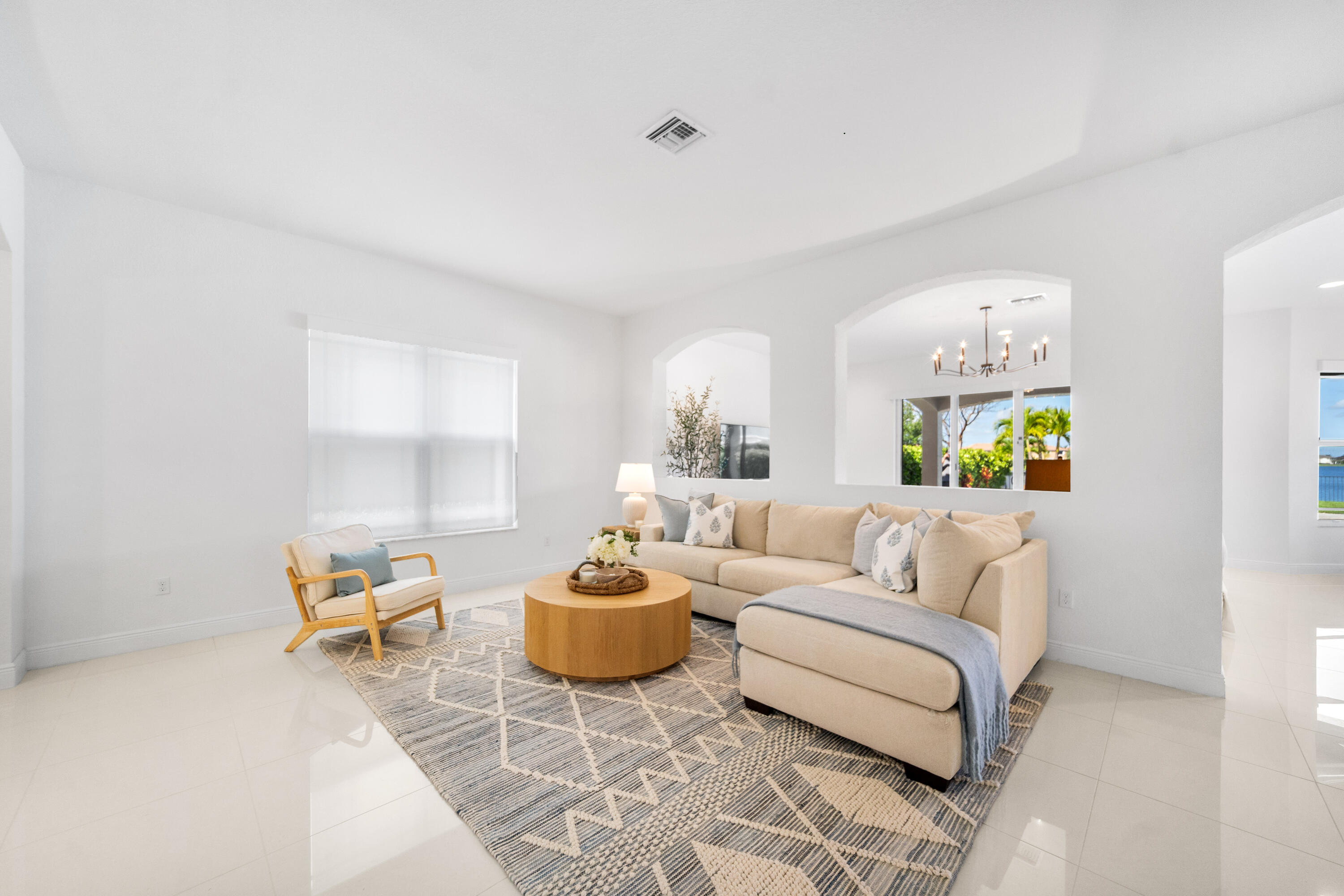MIRALAGO - Residential