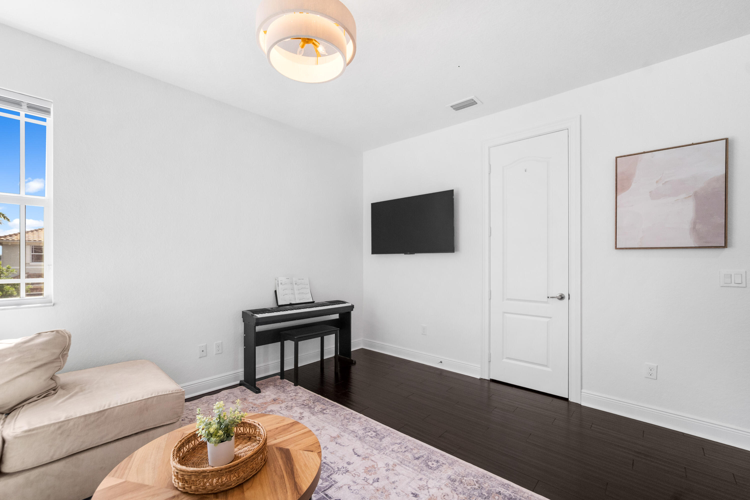 MIRALAGO - Residential