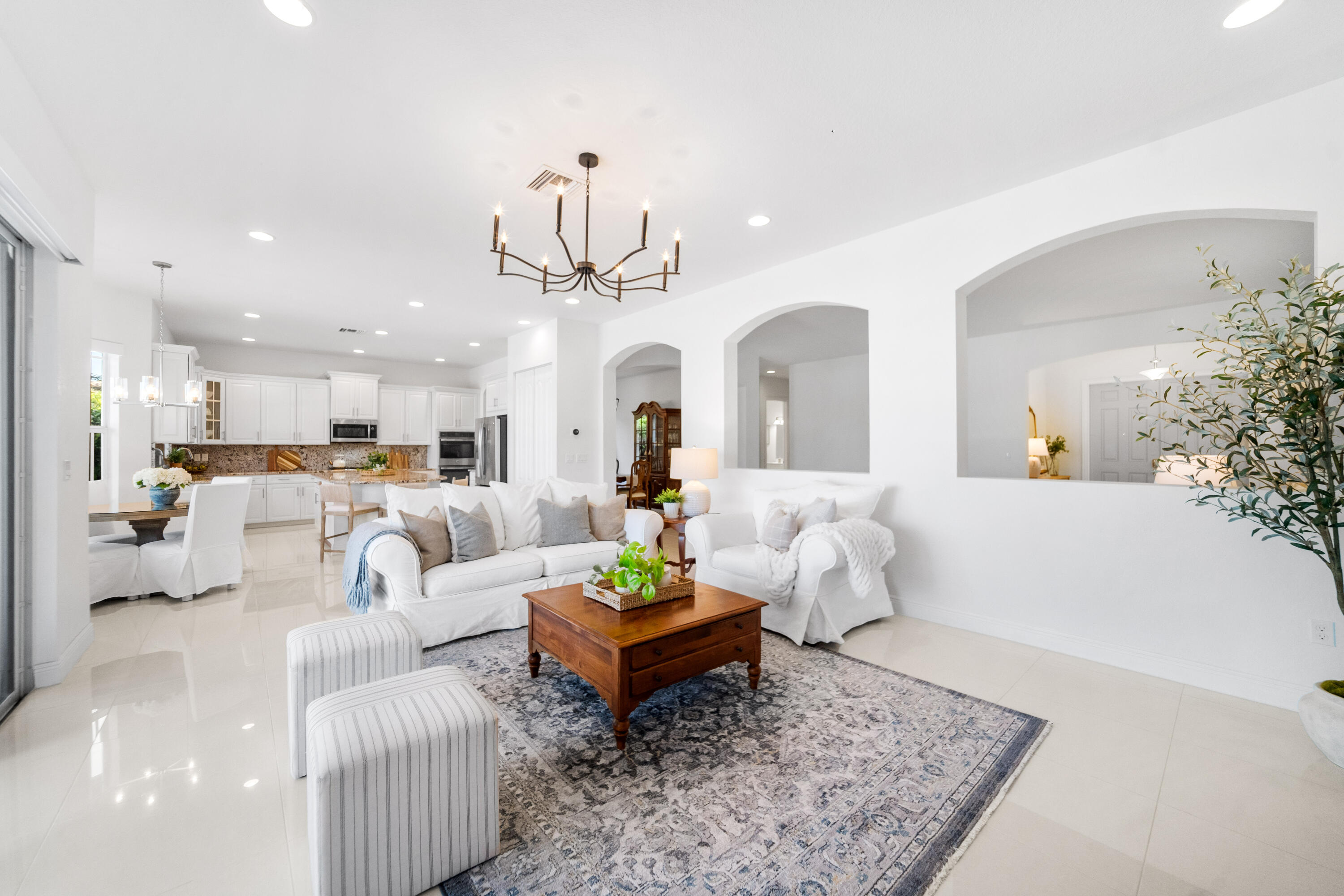 MIRALAGO - Residential