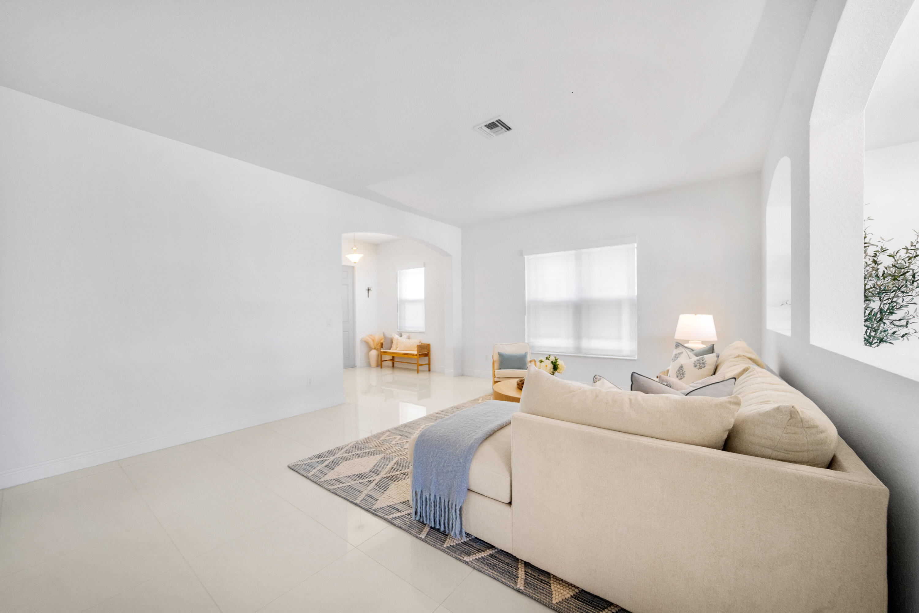 MIRALAGO - Residential