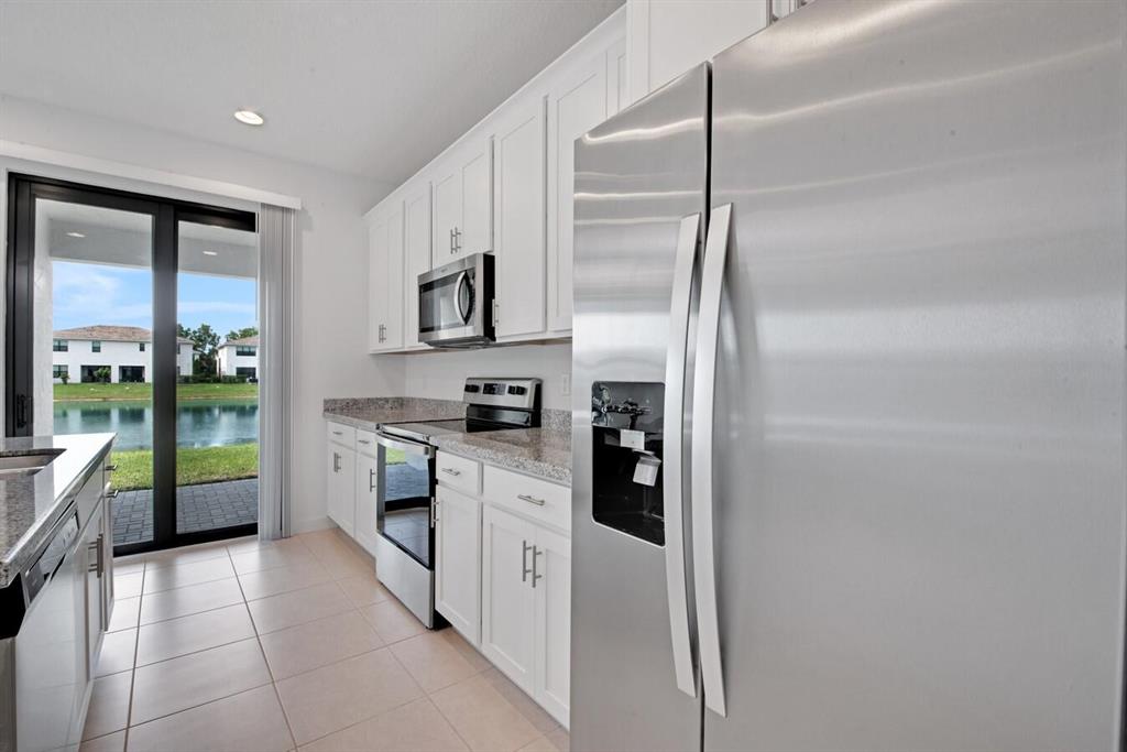 POLO LEGACY MXPD - Residential Lease