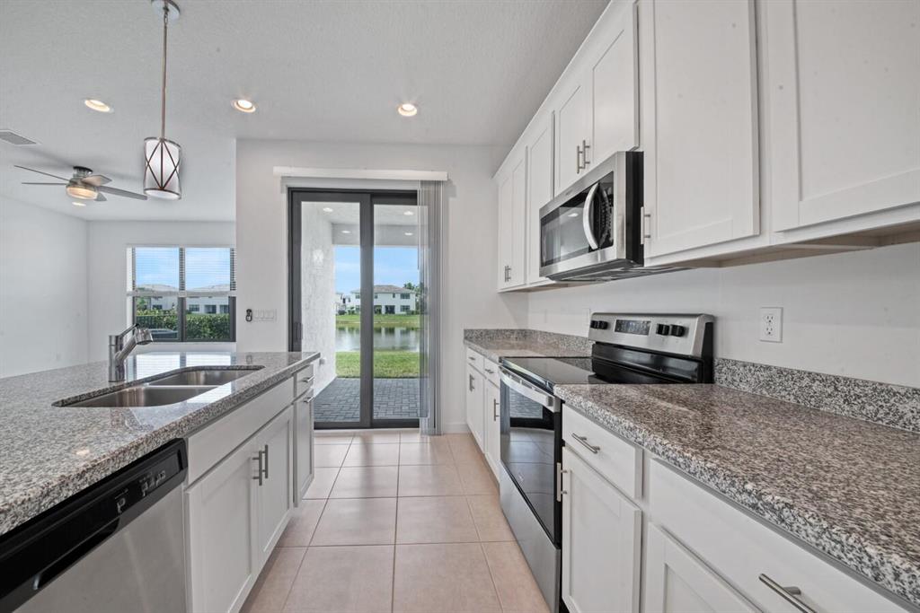 POLO LEGACY MXPD - Residential Lease