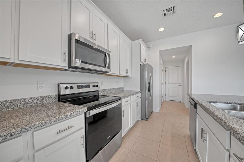 POLO LEGACY MXPD - Residential Lease