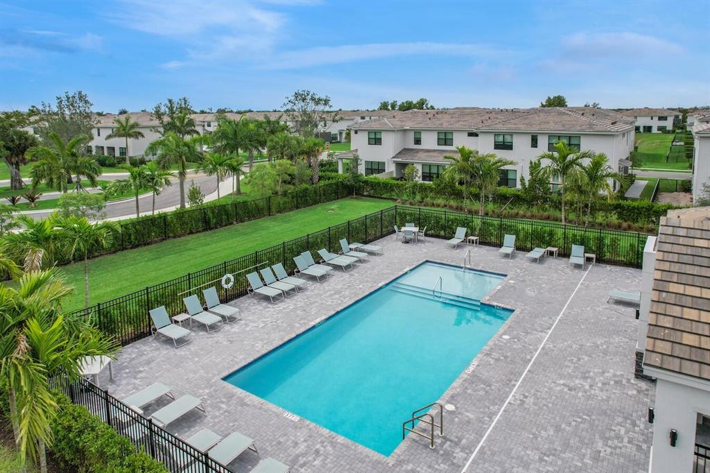 POLO LEGACY MXPD - Residential Lease