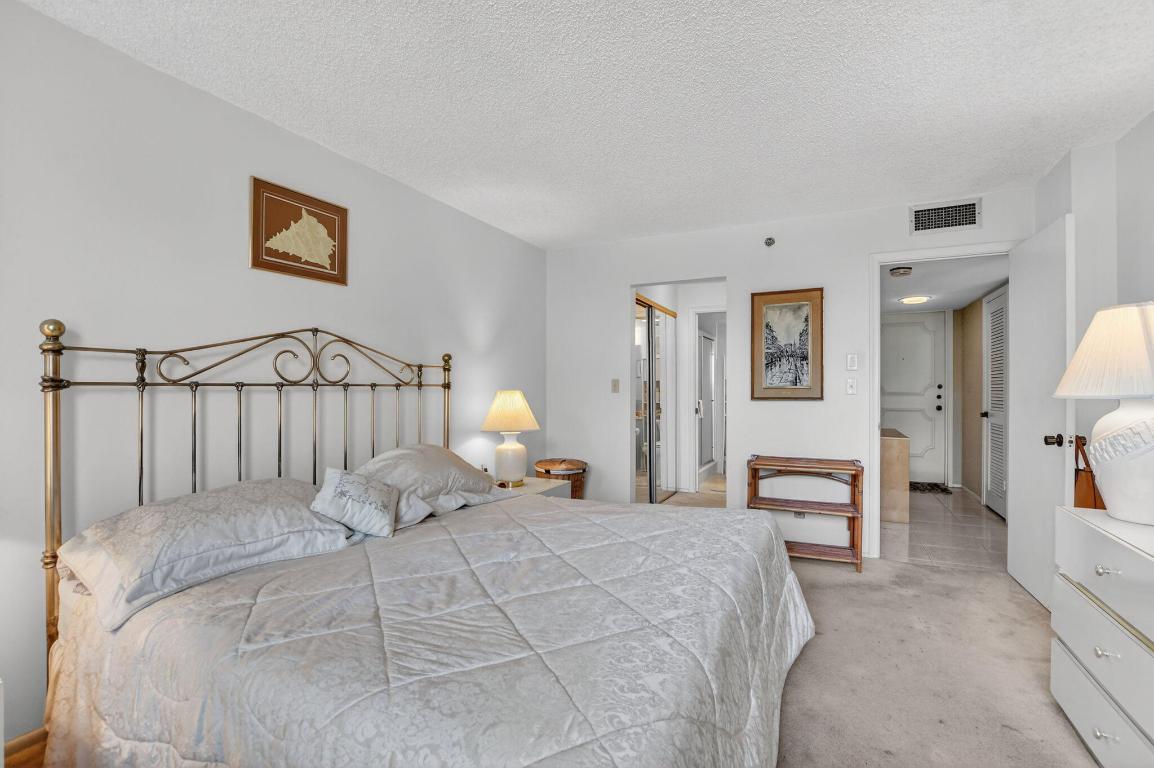 Bridgewood Midrise - Residential