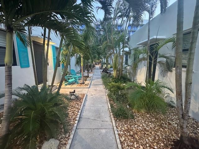 VILLAS ON THE CIRCLE - Residential