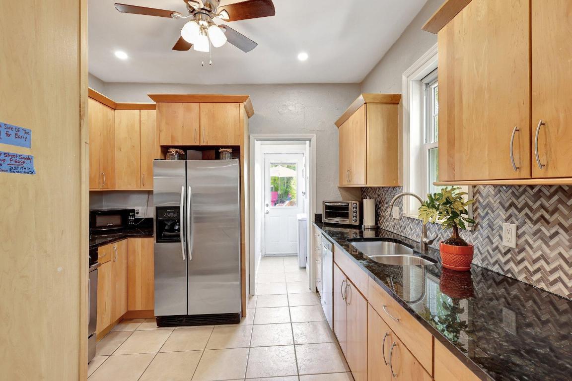 NORTHWOOD - Residential