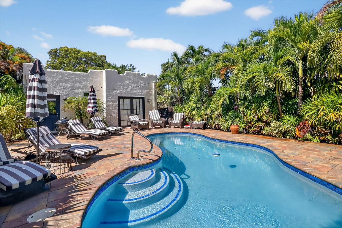 NORTHWOOD - Residential