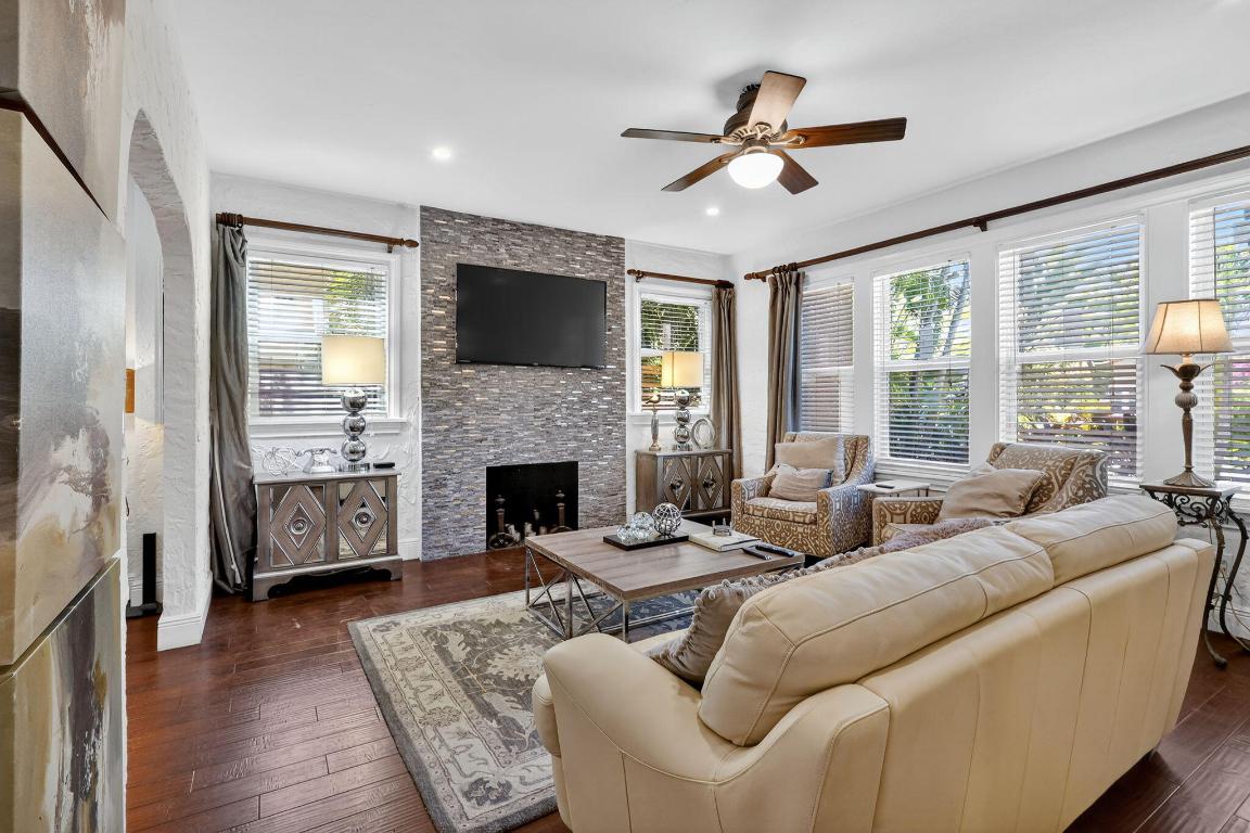 NORTHWOOD - Residential