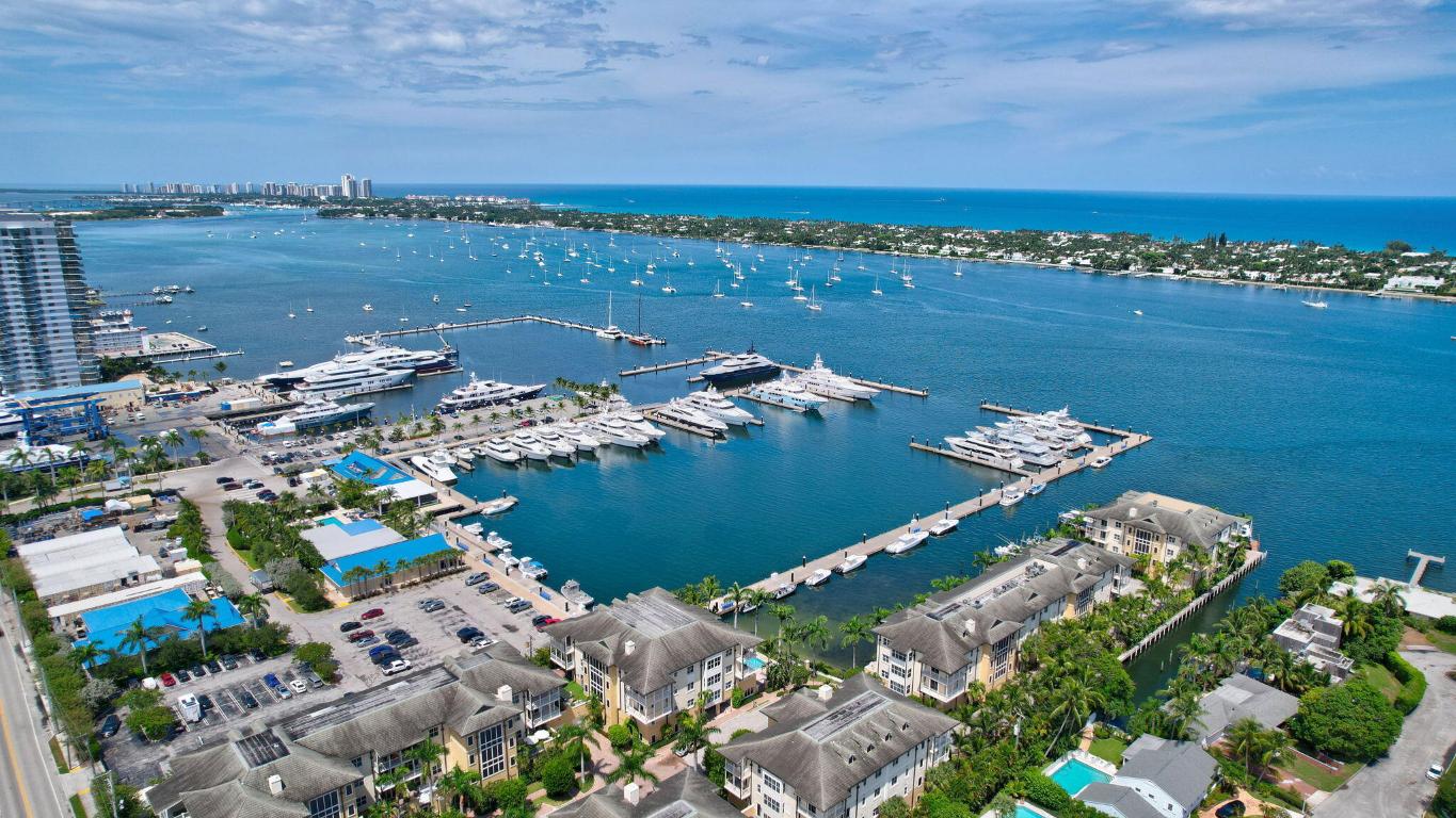 NORTHWOOD - Residential