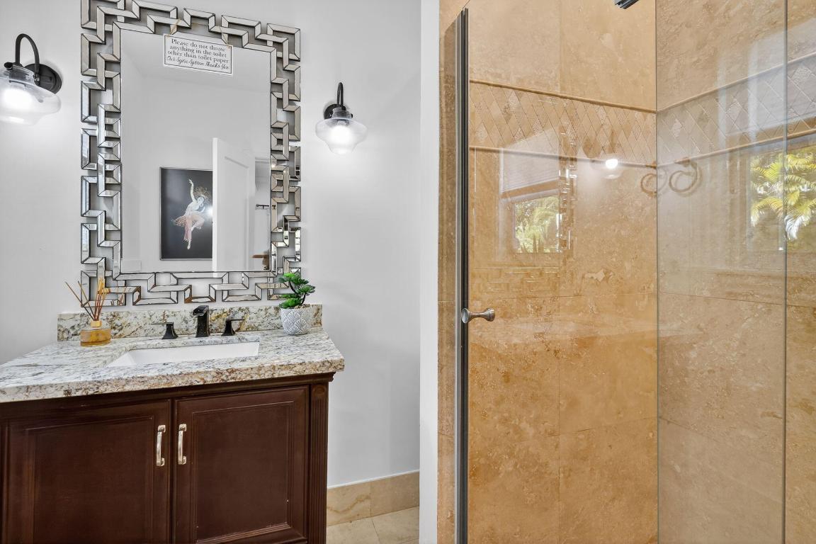 NORTHWOOD - Residential